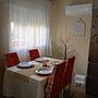 Reihenhaus mit 2 Schlafzimmern, 1 Bad, Gäste-WC, Dachterrasse und Gemeinschaftspool