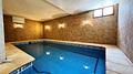 Großzügige Villa mit 5 Schlafzimmern, 3 Bädern, Indoor-Pool, Garage und Sauna
