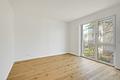 Erstbezug mit Wohlfühlambiente: Sonnige 2-Zimmer-Wohnung mit herrlicher Westterrasse - Schlafzimmer Wohnung 14