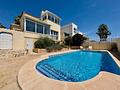 Mediterrane Villa mit 2 Schlafzimmern, 2 Bädern, Privatpool und fantastischem Ausblick