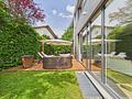 Architektonisches Juwel:
Einfamilienhaus mit hochwertiger Ausstattung
- sehr viel Privatsphäre - Garten - und Terrassenbereich