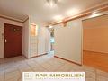 Ideal für Paare und kleine Familien: 3-Zimmer-Wohnung mit viel Potenzial und sonniger Süd-Loggia - Diele