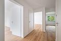 Open-House:Samstag, 22.8. | 10-12 Uhr | 3-Zimmer-Wohnung mit drei Balkonen & großzügigem Wohnbereich - Blick in den Eingangsbereich