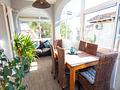 Villa mit 4 Schlafzimmern, 3 Bädern, Dachterrasse, Privatpool und schönem Ausblick