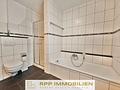 PROVISIONSFREI für Käufer! Großzügige Doppelhaushälfte mit viel Platz für Familie & Gartenträume - OG - Badezimmer