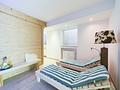 Tegernsee-Flair mit Wallbergblick: Sanierte 3-Zimmer-Wohnung mit großem Sonnenbalkon - Wellnessbereich