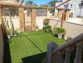 Reihenhaus mit 2 Schlafzimmern, 2 Bädern, Gäste-WC, Dachterrasse, Tiefgaragenstellplatz und Gemeinschaftspool