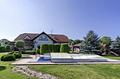 Luxuriöses Wohnen mit Einliegerwohnung und Pool - Ihre Wohlfühloase nahe der deutschen Grenze!