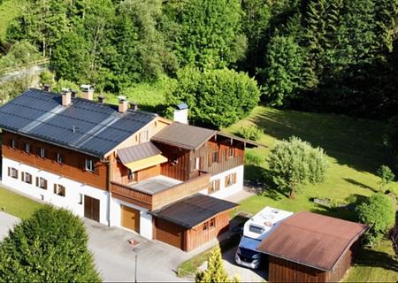 MFH in idyllischer Lage und mit eigenem Wald - ab 01.09.2027 bezugsfrei! - Volltreffer !