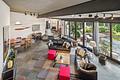 Toller Split-Level-Atrium Bungalow mit 3 Garagenstellplätzen I 10 Jahre Wohnrecht für Verkäufer - Blick von der Galerie