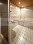 bezugsfreie Dachgeschoßwohnung in Vagen / Garage / Kaminofen - Bad Wanne Dusche