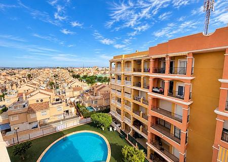 Penthouse-Wohnung mit Terrasse, privater Dachterrasse und freiem Ausblick in Torreblanca