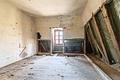 HEGERICH: Denkmalgeschütztes Schloss mit großem Potential in Illesheim - Schloßstraße 8 - Illesheim