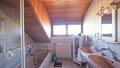 Familienglück mit Einliegerwohnung, Südterrasse, Garten und Garage - OG Badezimmer
