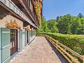 Über den Dächern von Bayrischzell – großzügiges Familiendomizil mit traumhaftem Alpenpanorama - Terrasse im Erdgeschoss nach Süden
