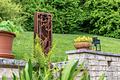 Traumhaus mit Bergblick, eigenem kleinen Wald und parkähnlichen Grundstück. Träume werden wahr! - Grüner Garten