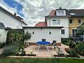 Saniertes REH in guter Lage! Zusätzliche Gewerbe-Miete on top! - Geschützte Terrasse