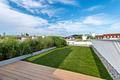 "Therese": Exquisites Penthouse mit Roofgarden, Concierge und 2 XL-Stellplätzen - Wunderbar bepflanzter Dachgarten