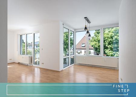 Große 2-Zimmer Wohnung mit viel Licht und Weite - FINESTEP Immobilien