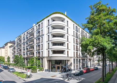 Klassische Eleganz im "Ludwig": 3-Zimmer-Luxus-Domizil mit Liftlanding, Terrasse und Stellplätzen - Luxus-Quartier „Ludwig“ nahe der Münchner Altstadt