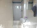 Flexible Wohn- und Gewerbeeinheit in 83404 Ainring mit Terrasse und idealer Work-Life-Kombination - Bad