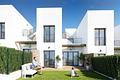 Wunderschöne Reihenhäuser mit 3 Schlafzimmern, 3 Bädern, Keller, Dachterrasse, Kfz-Stellplatz und Gemeinschaftspool bei Alenda Golf