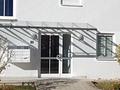Vermietete und gepflegte 2-Zimmer-Wohnung mit Balkon in Freilassing zu verkaufen! - Haustür