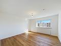 Sanierte 3-Zimmer-Wohnung mit Westbalkon, Weitblick & TG-Stellplatz – vermietete Kapitalanlage - Schlafzimmer