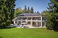 Spektakuläre Architektur & exklusive Waldrandlage: Atemberaubende Villa mit Indoor-Pool und SPA - Spektakuläre Architektur _ exklusive Waldrandlage