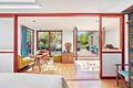 Architekten Atrium-Haus mit Dachterrasse, Garten und Pool in idyllischer Villenlage - Masteretage mit Traumblicken