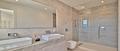 Mallorca Luxus Villa mit Meerblick in Port Andratx - Bathroom-first-floor-Villa-Port-Andratx-1400x600