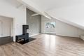 Reizvolle, helle 3-Zimmer-Dachgeschosswohnung mit sonnigem Südbalkon - Einladender Livingbereich
