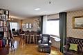 Großzügiges Mehrfamilienhaus mit Nebengebäude und vielseitigen Nutzungsmöglichkeiten - Wohnzimmer