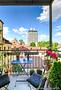 Klassisch stilvoll: Helle und großzügige Altbau Wohnung mit Ausrichtung zum ruhigen Innenhof - 3. OG - Balkon