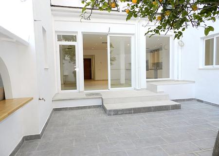 ***Neu saniertes Apartment mit Garten mitten in Palma***