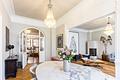 Atemberaubend modernisiertes 4-Zimmer-Altbaujuwel mit stylischem Flair und Balkon - Historisches Raumgefüge