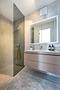 "Therese": Exquisites Penthouse mit Roofgarden - Modernes Duschbad