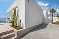 Atemberaubende ebenerdige Luxusvilla am Meer - BAJA RESOLUCION (2)