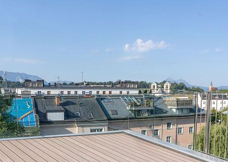 Exklusive 6-Zi.-Penthouse-Whg. in historischer Villa in Salzburg - Dachterrasse