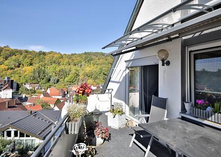 Über den Dächern von Mönsheim – großzügig wohnen, ankommen und den Ausblick genießen - Balkon