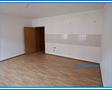 Schicke 2 - Raumwohnung mit Balkon in Köthen - Wohnzimmer mit Küche