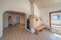 Exklusives Wohnambiente in Neuenbürg – Helle 3-Zimmer-Dachgeschosswohnung mit Balkon & Wellnessbad - Wohnzimmer