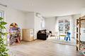 Diesen Sommer beziehbar: Traumhaftes Reiheneckhaus im schönen Ramersdorf - großes Kinderzimmer