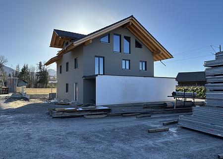 Ein Ort zum Arbeiten, Wohnen und Träumen – Gewerbeobjekt in Benediktbeuern - Hausansicht Nordost