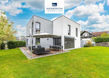 Hegerich: Moderne Traumvilla mit Süd-West-Terrasse und viel Platz für die Familie - Ansicht Süd