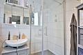 Stilvolle 4-Zimmer-Altbauwohnung, hochwertig saniert, Balkon, in Baden-Baden City - Badezimmer