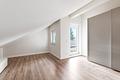 Reizvolle, helle 3-Zimmer-Dachgeschosswohnung mit sonnigem Südbalkon - Zimmer mit Balkon-Zugang