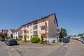 Attraktive 2-Zimmer-Wohnung mit zwei Balkonen und Garage in Mannheim - Hausansicht