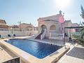 Rojales Hübsche Villa im mediterranen Stil in attraktiver Umgebung