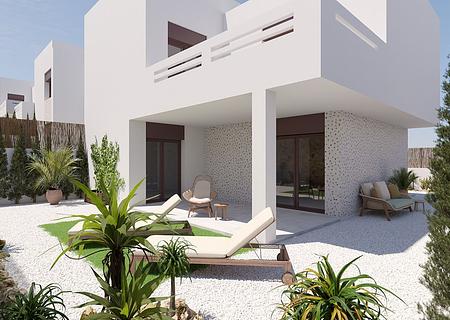 Erdgeschoss-Appartements mit 2 Schlafzimmern 2 Bädern, privatem Garten und Gemeinschaftspool in sehr schöner Golfanlage